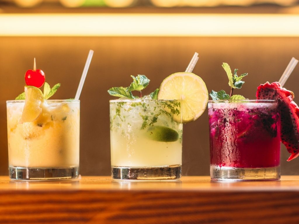 Bebidas y Mixología